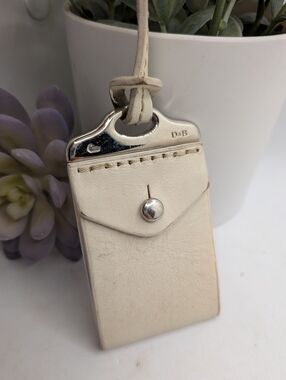 Dooney & Bourke Silver Hardware Leather Hangtag Fob - Off White Rare!